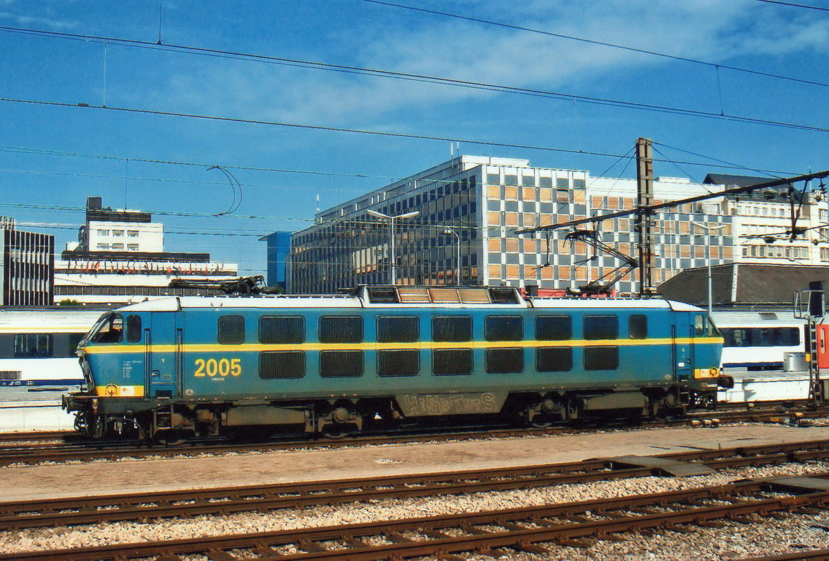 Am 31 Mai 2009 steht SNCB 2005 in Luxembourg.