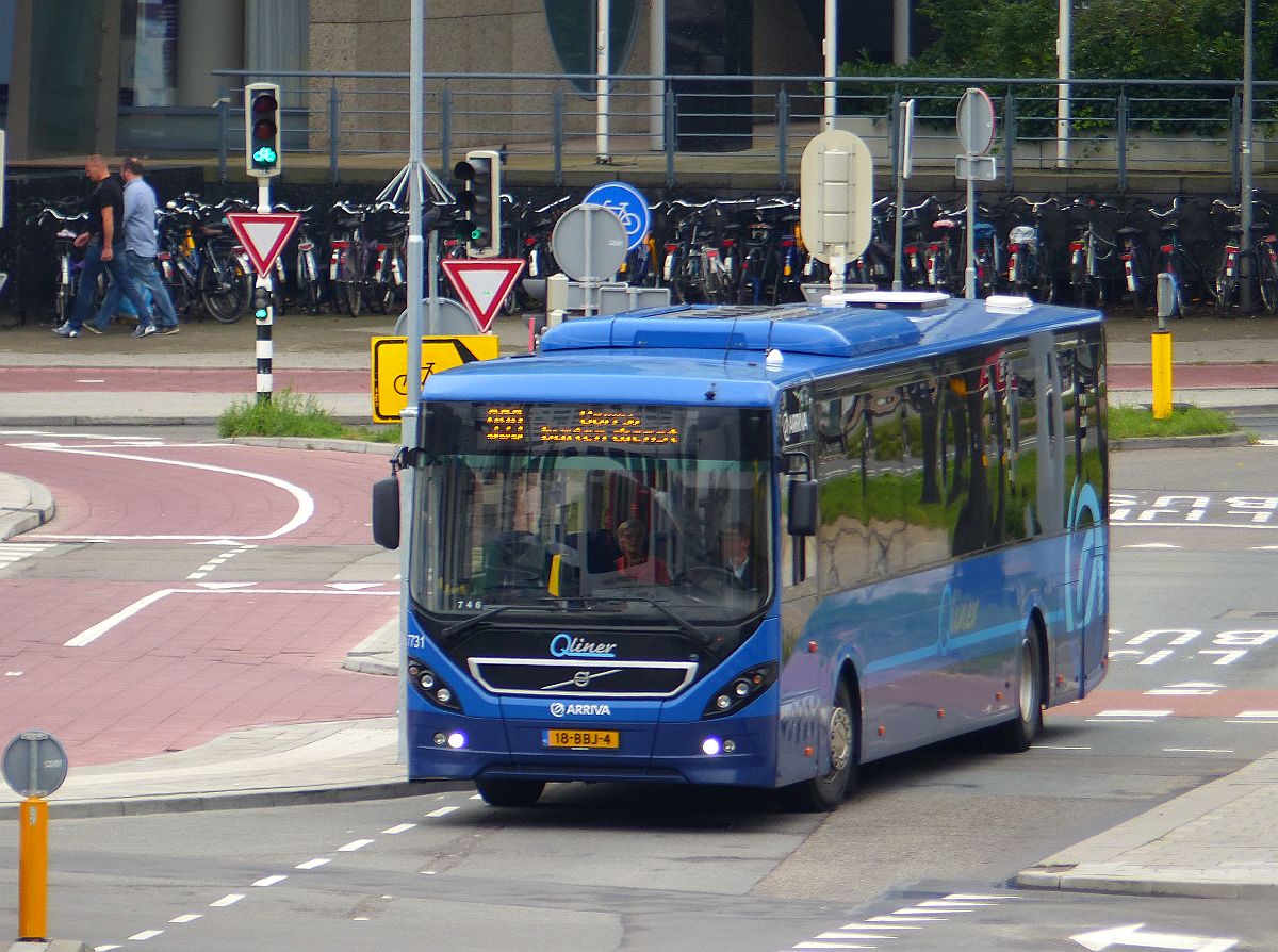 Arriva Bus 7731 Volvo 8900 Qliner Baujahr 2012. Jaarbeursplein, Utrecht 12-08-2016.

Arriva bus 7731 Volvo 8900 Qliner bouwjaar 2012. Jaarbeursplein, Utrecht 12-08-2016.