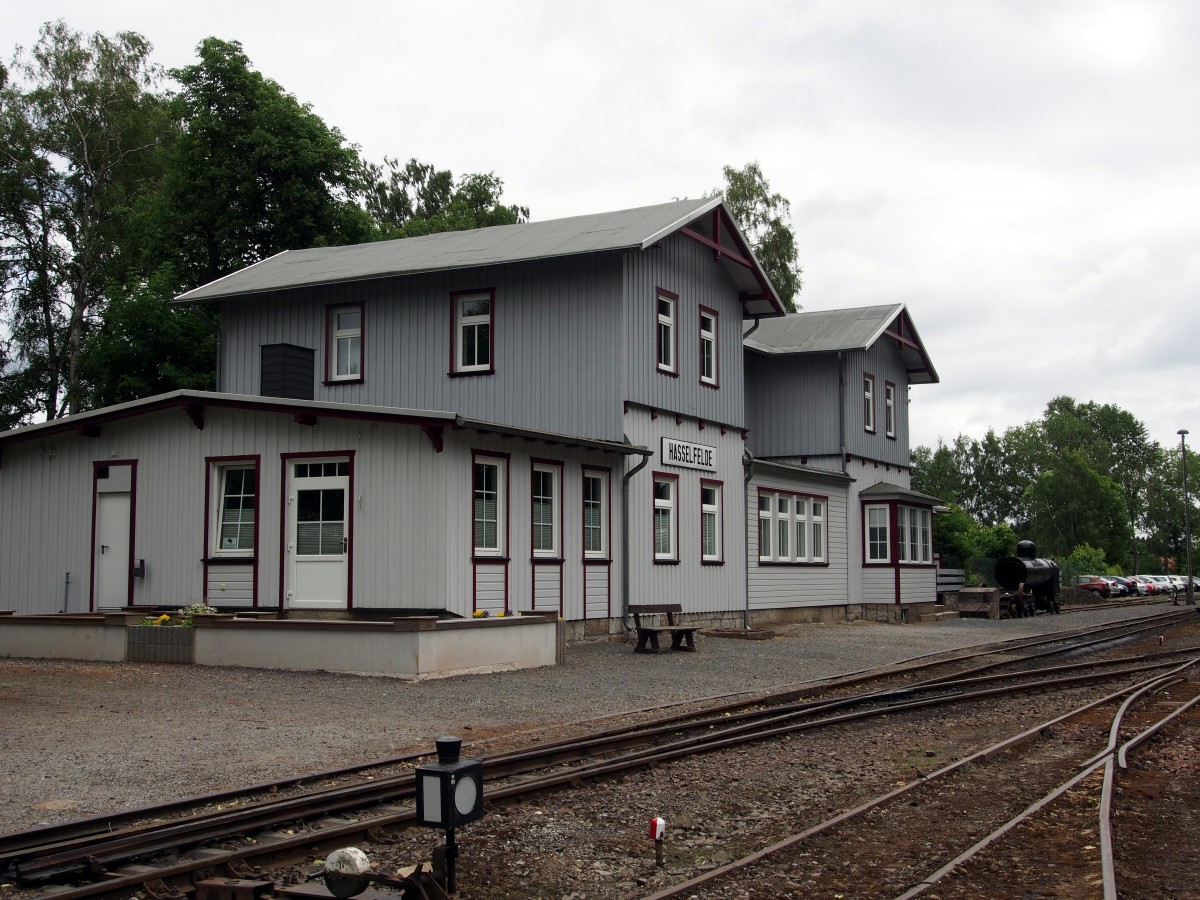 Bahnhofsgebäude Hasselfelde/Harz am 20.06.2014.