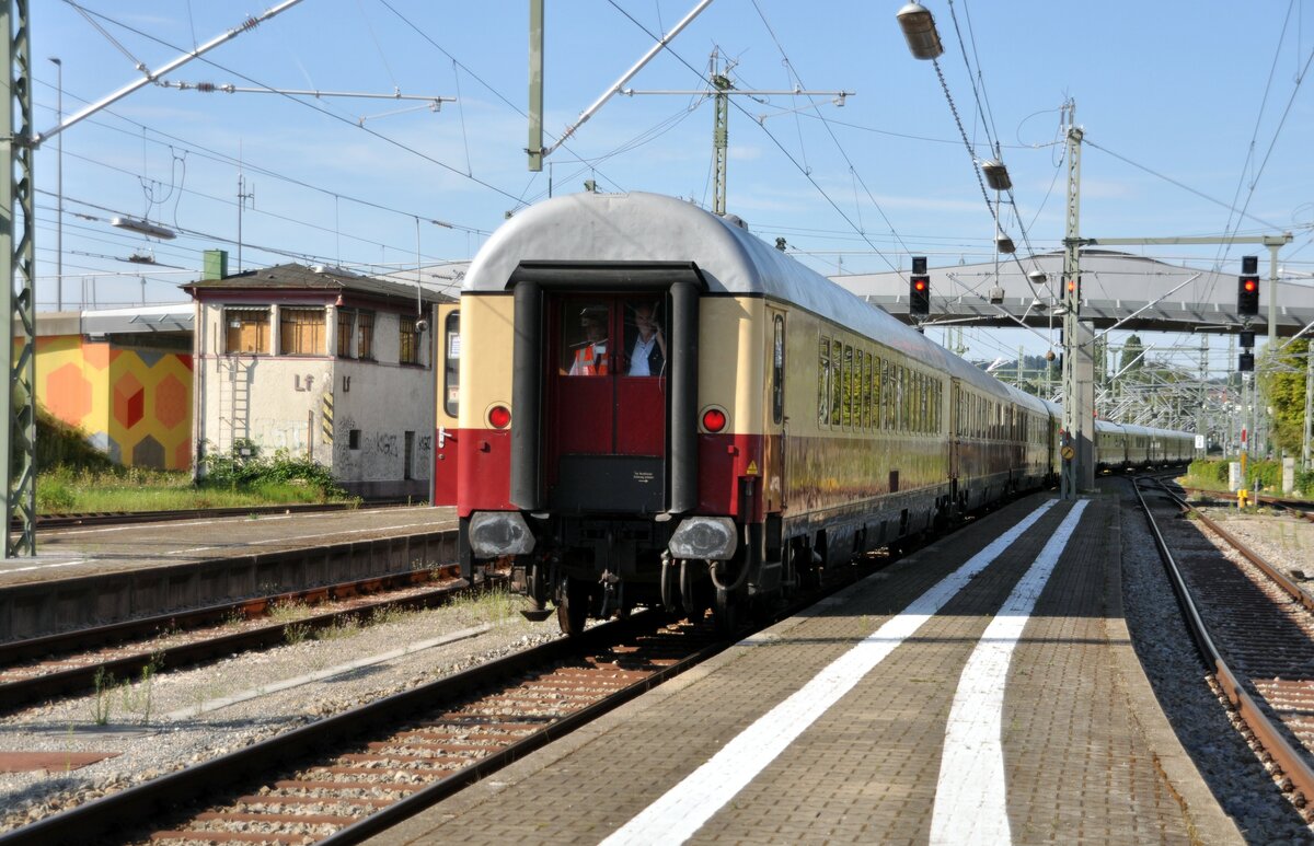 Bereitstellung des AKE TEE Reingold zur Rückfahrt in den Bahnhof Lindau-Insel am 12.08.2023.