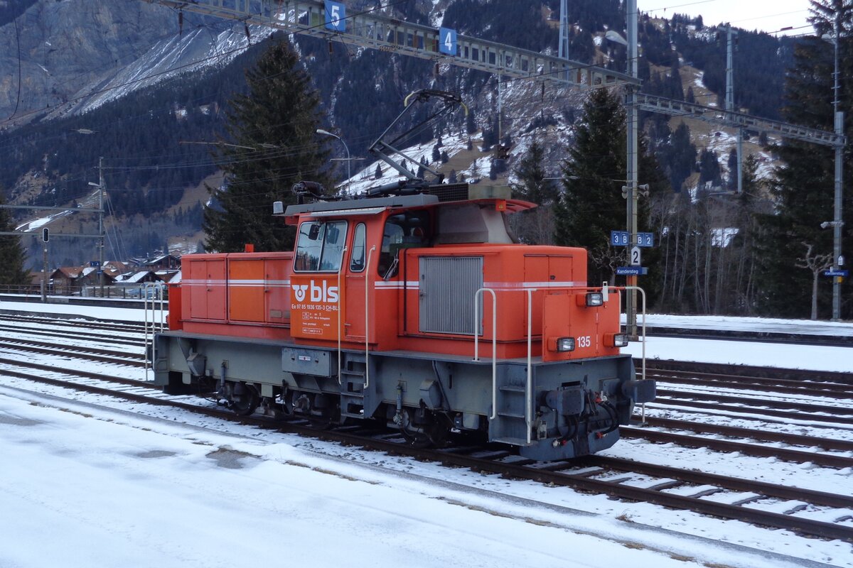 BLS 135 steht am 31 Dezember 2019 in Kandersteg.