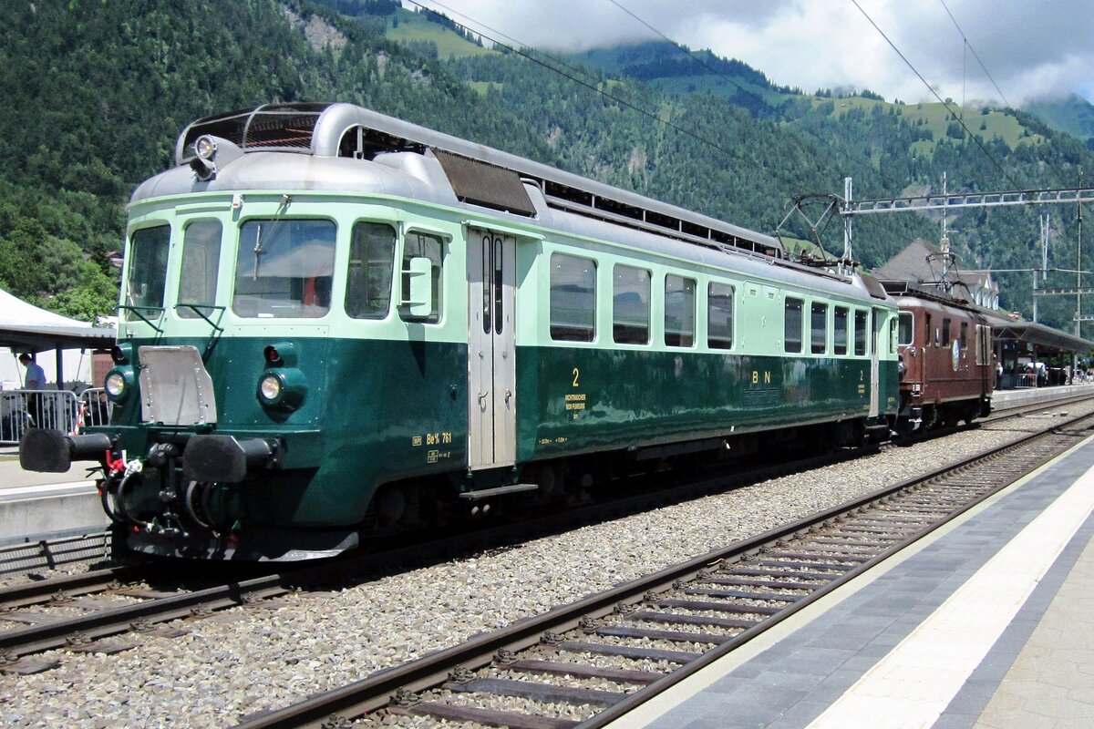 BN 761 (spter BLS 761) steht am 30 Juni 2013 whrend das Jubilum  100 Jahre BLS  in Frutigen.