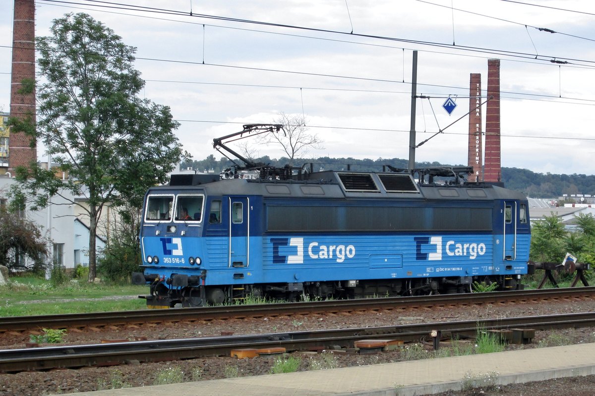 CD 363 516 steht am 18 September 2017 in Praha Liben.