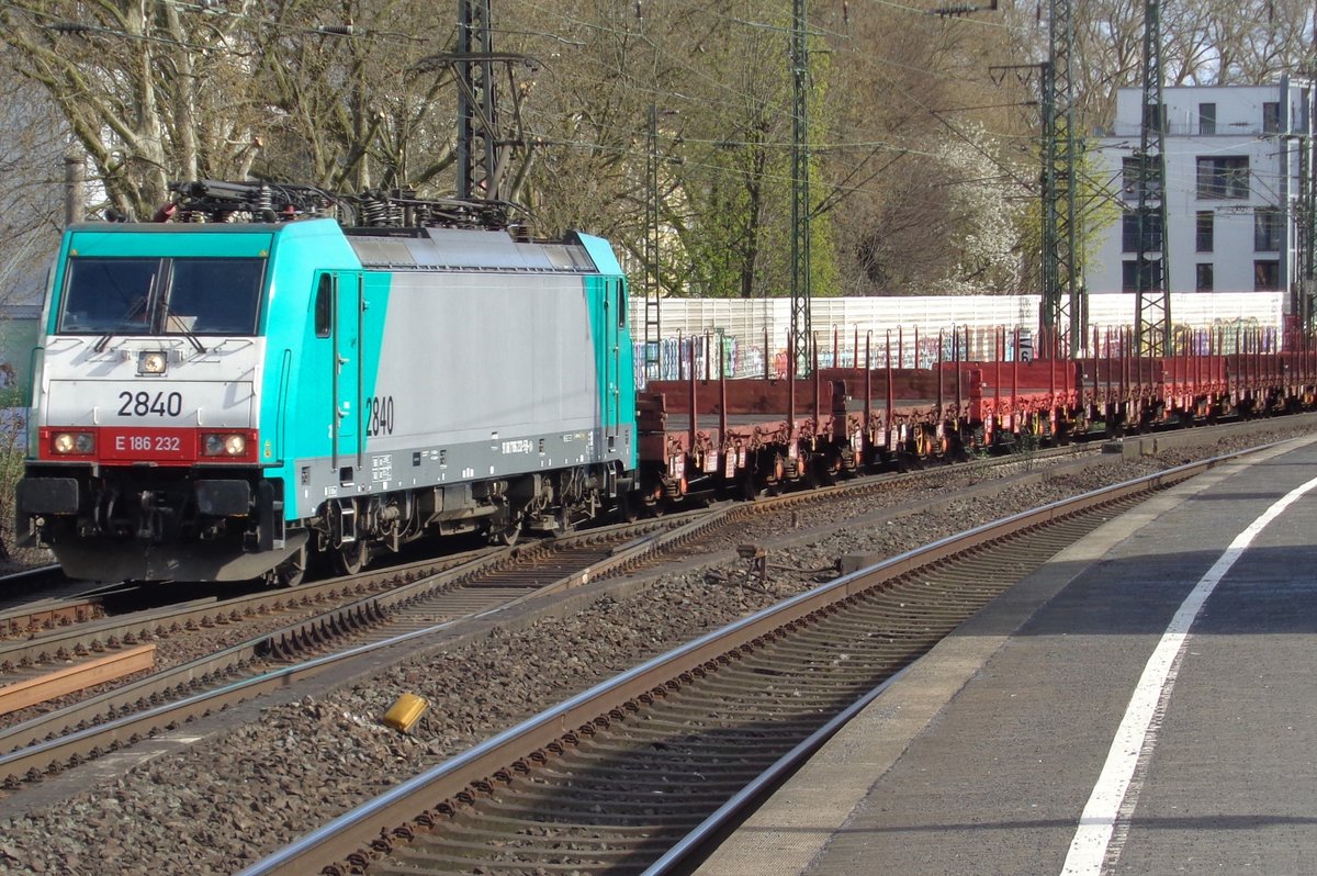 CoBRa 2840 durchfahrt am 10 April 2017 Köln Süd.