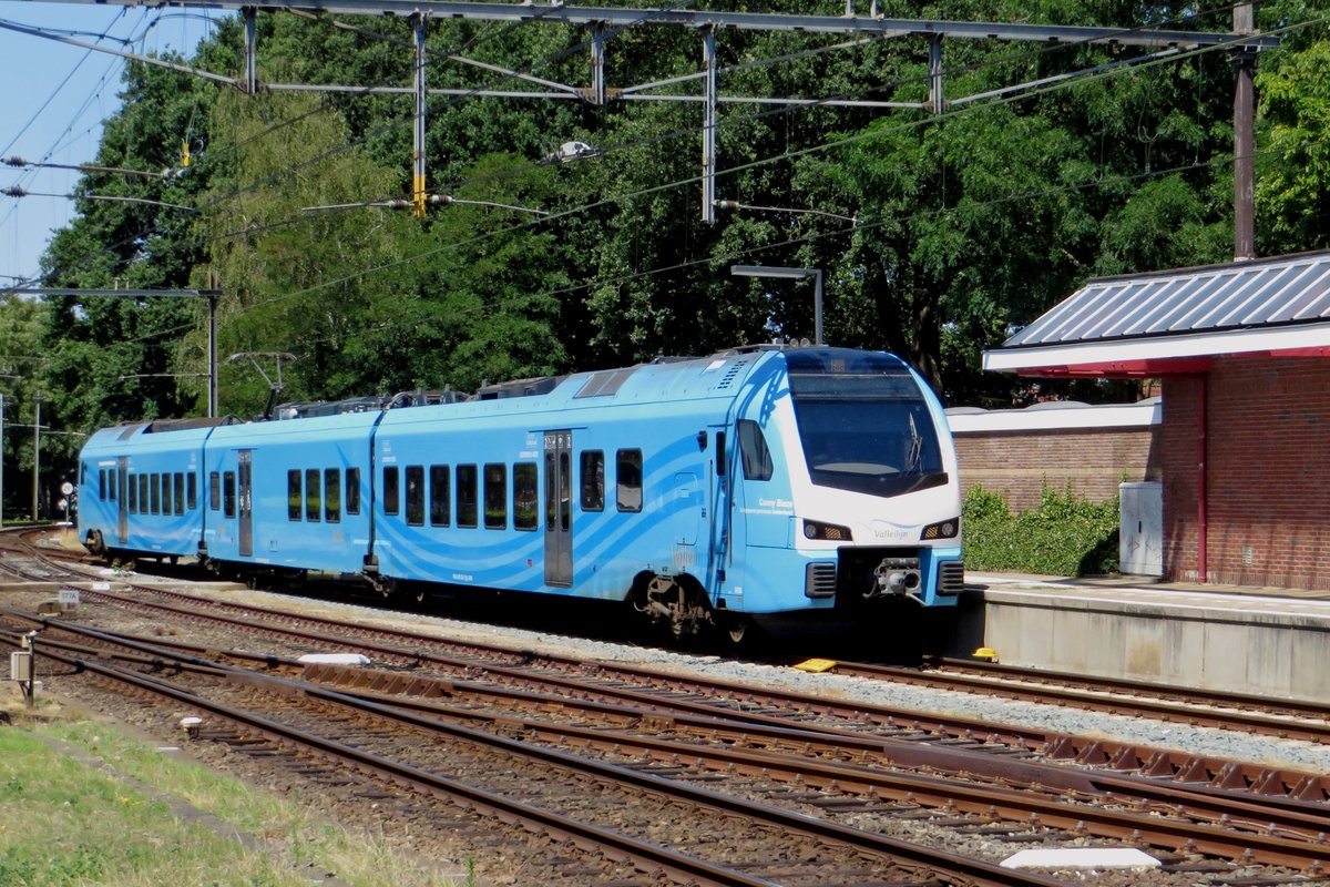 Connexxion 5038 treft am 26 Juni 2020 in Ede-Wageningen ein.