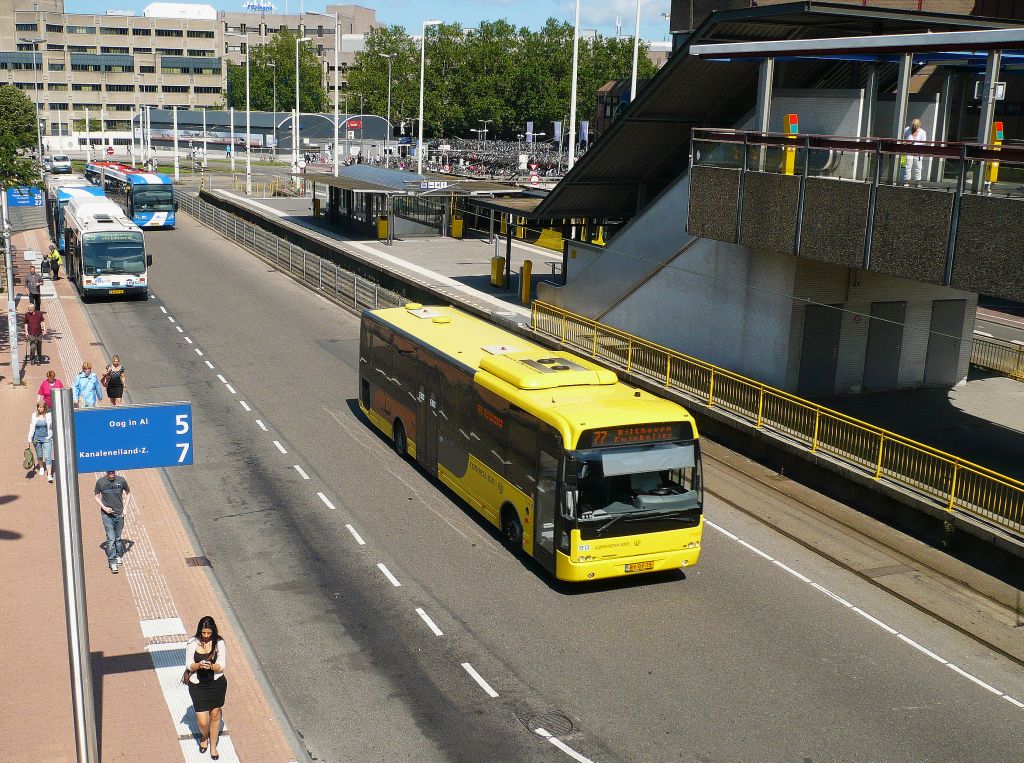 Connexxion Bus 3199 VDL Berkhof Ambassador 200 Baujahr 2008. Stationsplein Utrecht 10-08-2012.