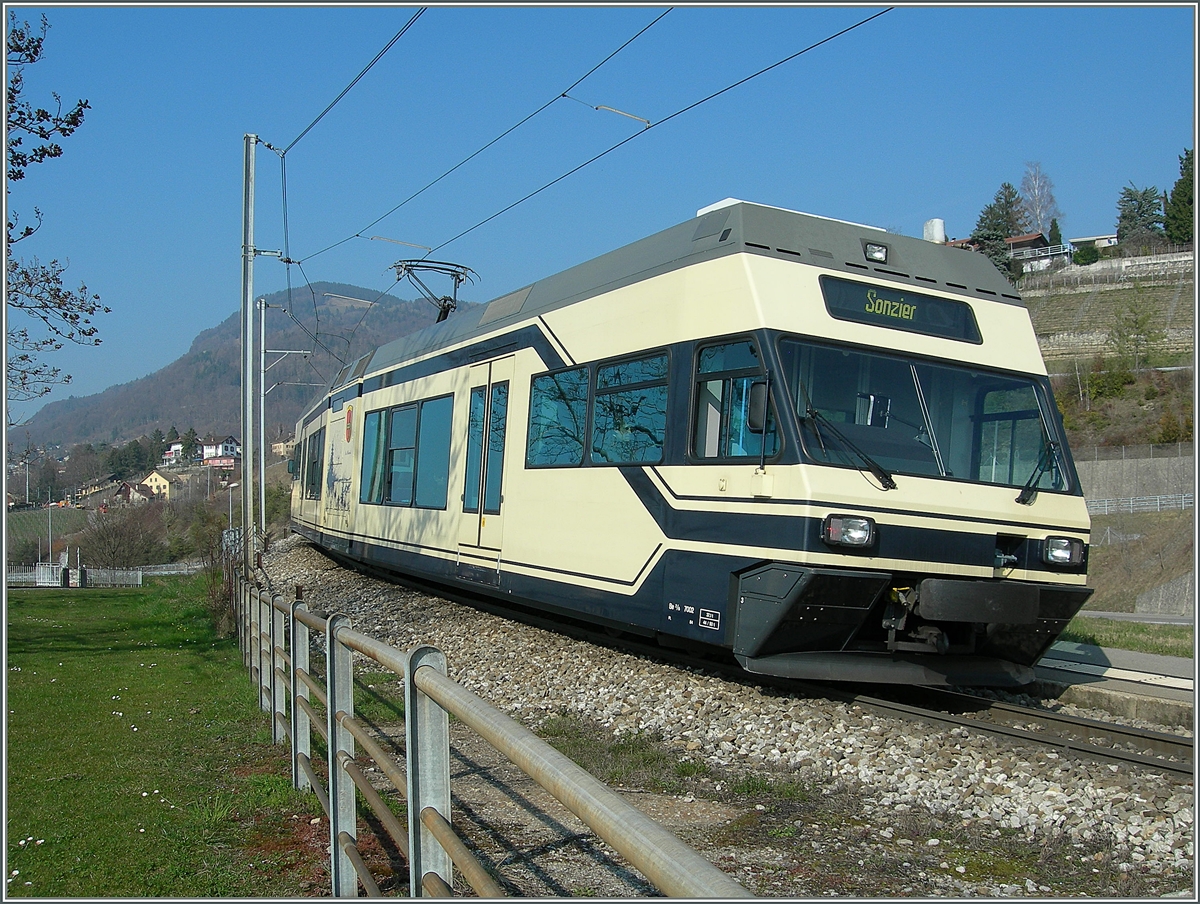 Das am 14. März 2007 bei Châtelard VD aufgenommen Bild des MVR GTW Be 2/6 7002  St-Légier La Chiesaz  ist schon historisch, seit Frühling dieses Jahres verkehren bei der MOB bzw. CEV keine GTW Be 2/6 mehr. 
 