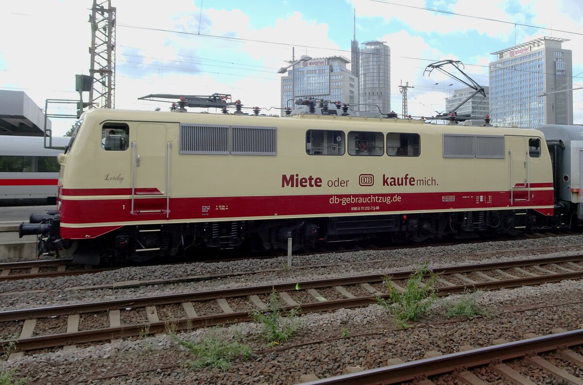 DB 111 212 sucht am 16 September 2022 in Essen Hbf neue Mieter.
