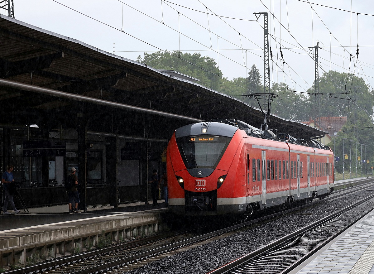 DB 1440 373/873 als RE8 nach Koblenz. Neuwied 04.08.2024