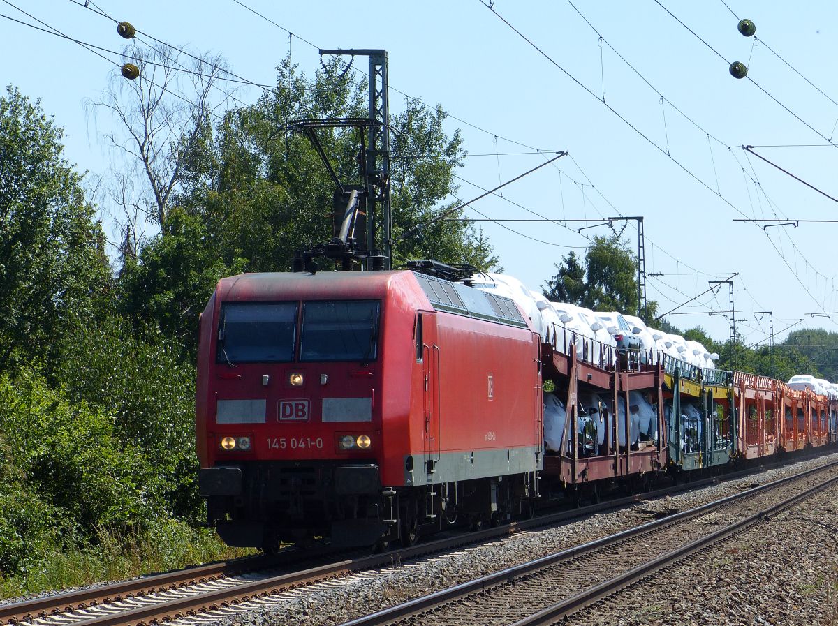 DB Cargo Lok 145 041-0 Devesstrae, Salzbergen 23-07-2019.

DB Cargo loc 145 041-0 Devesstrae, Salzbergen 23-07-2019.