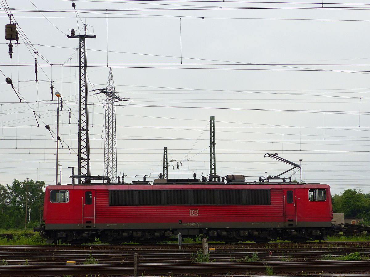 DB Cargo Lok 155 099-5 G�terbahnhof Oberhausen West 18-05-2017.

DB Cargo loc 155 099-5 goederenstation Oberhausen West 18-05-2017.