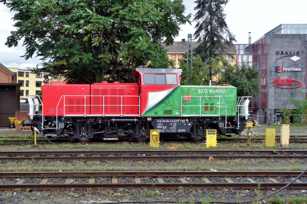 DB Hybridlok 1002 004 lauft am 14 September 2017 um in Nürnberg Hbf.
