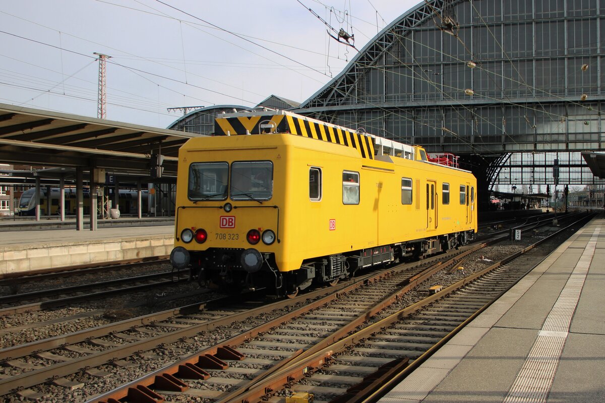 DB InfraGo/Netze 708 323 durchfahrt am 19 Februar 2026 Bremen Hbf.