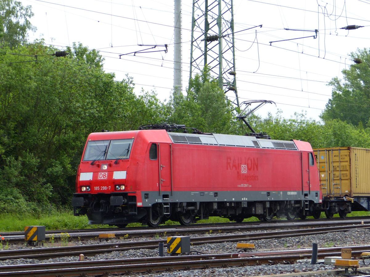 DB Schenker loc 185 298-7 Rangierbahnhof Gremberg, Porzer Ringstra�e, K�ln 20-05-2016.

DB Schenker loc 185 298-7 rangeerstation Gremberg, Porzer Ringstra�e, Keulen 20-05-2016.