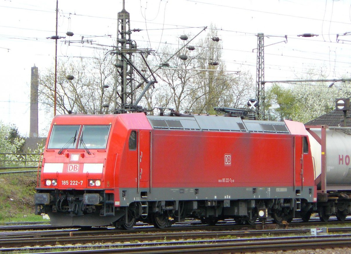 DB Schenker Lok 185 222-7 Oberhausen West 18-04-2015.


DB Schenker loc 185 222-7 Oberhausen West 18-04-2015.