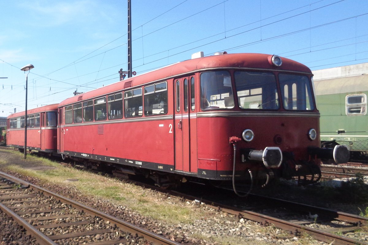 DB Schienenbus 798 522 hat ein Refugium ins BEM in Nördlingen gefunden und geniesst am 2 Juni 2019 die Sonnenschein.