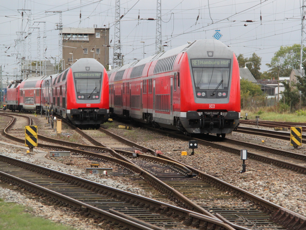 DBpzfa 766.1 Treffen im Rostocker Hbf.07.10.2016