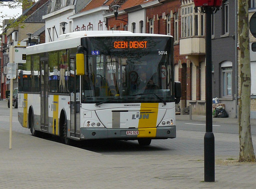 De Lijn 5014 Volvo B7RLE met carrosserie Jonckheere Transit 2000. Bouwjaar 2007. Station Menen, Belgi 11-05-2013.