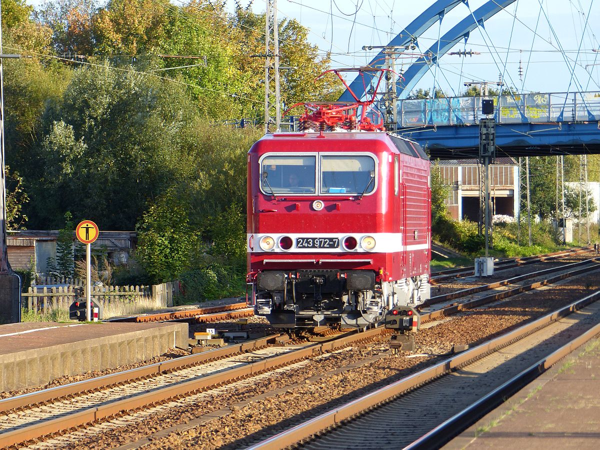 Delta Rail Lok 243 972-7 (NVR-nummer: 91 80 6143 972-8 D-DELTA) Gleis 4 Salzbergen 28-09-2018.

Delta Rail loc 243 972-7 (NVR-nummer: 91 80 6143 972-8 D-DELTA) spoor 4 Salzbergen 28-09-2018.