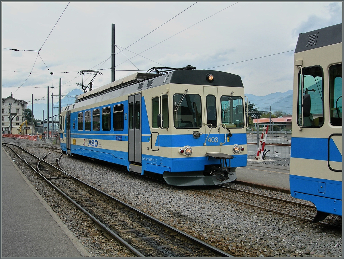 Der ASD BDe 4/4 403 im  alten  Bahnhof von Ailge.
14. Sept. 2006