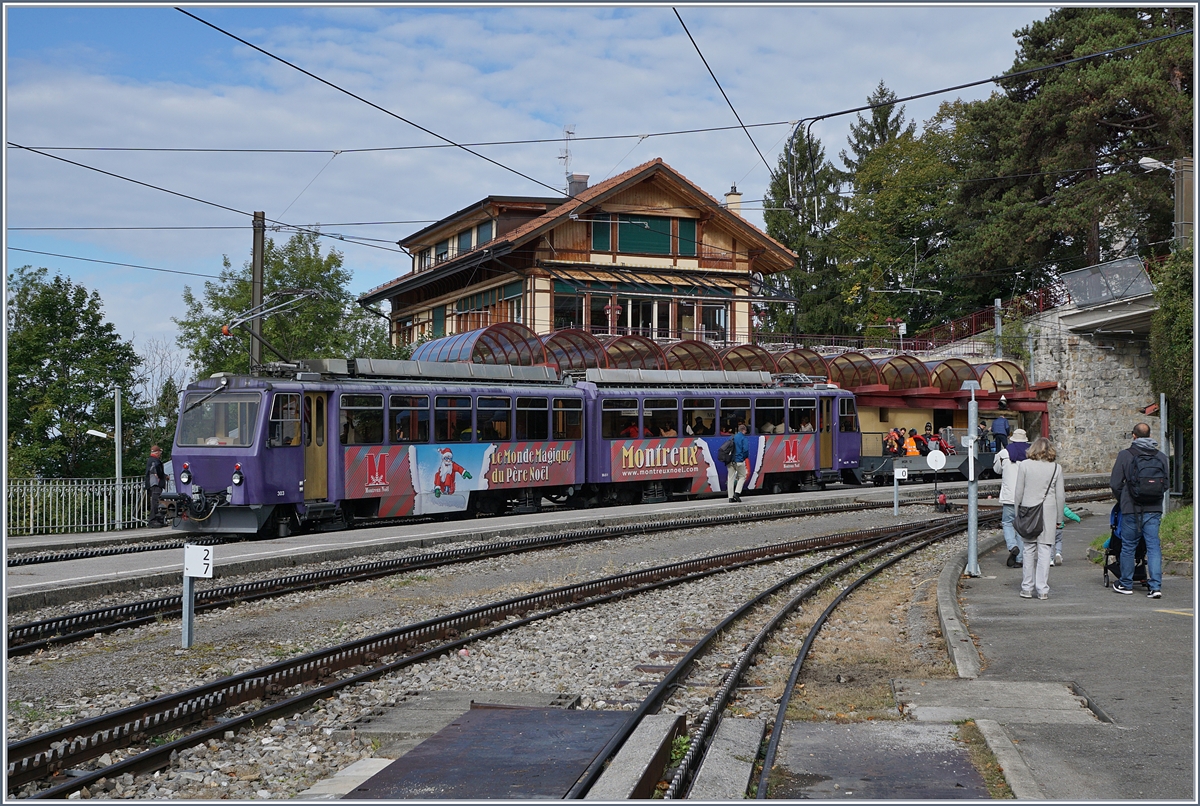 Der Bhe 4/8 303 in Glion.
16.09.2017