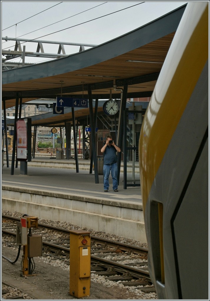 Der Fotograf verewigt die CFL 3007.
Luxembourg, den 14. Juni 2013