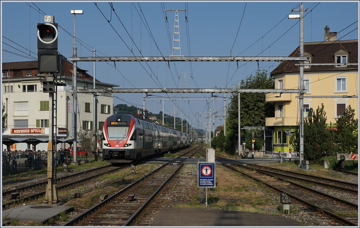Der SBB RABe 511 022 von Chur nach Wil bei der Ausfahrt in St.Margarethen 
11. Sept. 2016