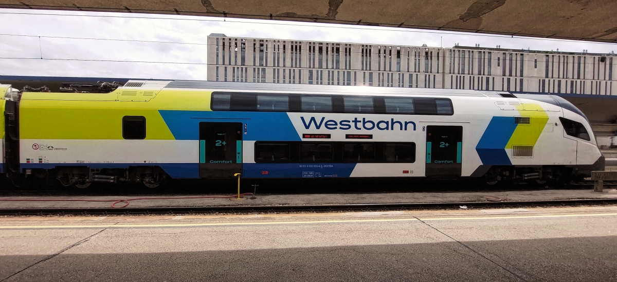 Der Triebkopf 93 81 4100 502-6 WSTBA, (genannt Panda) der WESTbahn, stand im Westbahnhof Wien. 07.05.2026
