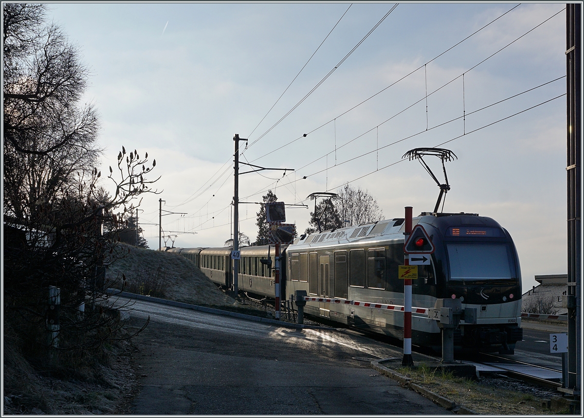Der Vollständigkeit halber der am Schluss mitlaufenden ABe 4/4 9302 des MOB GoldenPass Belle Epoque Zug 2214 auf der Fahrt von Montreux nach Zweisimmen in Fontanivent. 

10. Januar 2021
