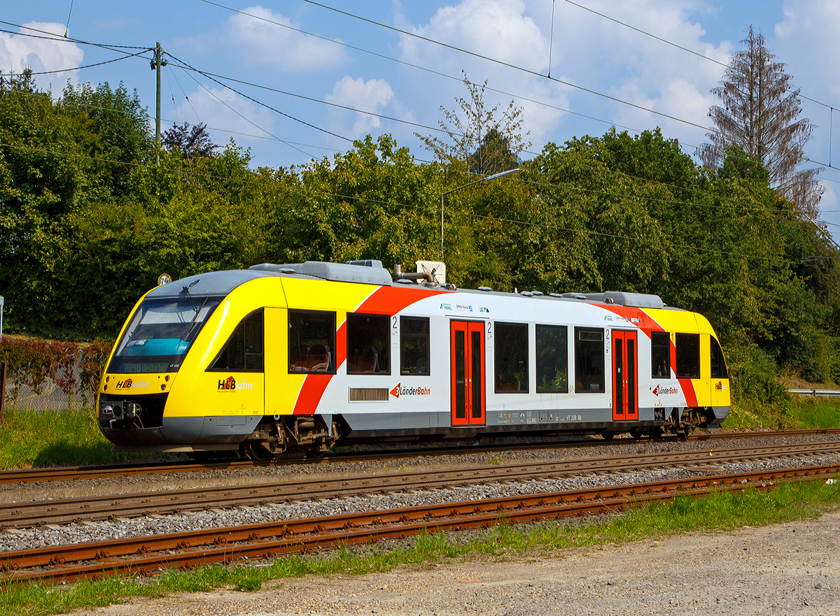 
Der VT 208 (95 80 0640 108-6 D-HLB), ein Alstom Coradia LINT 27 der HLB, ex vectus VT 208, fährt am 25.08.2019, als RB 90  Westerwald-Sieg-Bahn  die Verbindung Siegen - Betzdorf/Sieg - Au/Sieg - Altenkirchen - Westerburg, und erreicht gleich den Hp Brachbach/Sieg. 