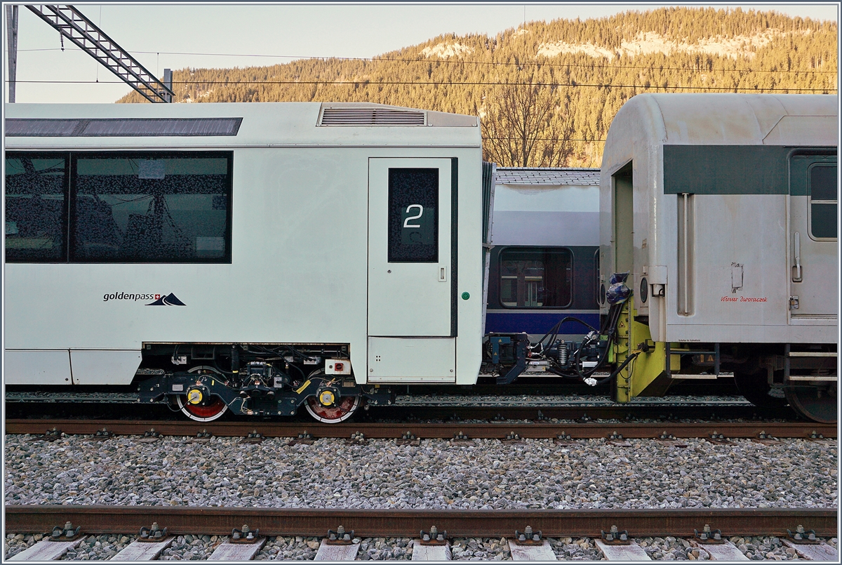 Detail des MOB Wechselspurwagens in Zweisimmen. 

12. Jan. 2020