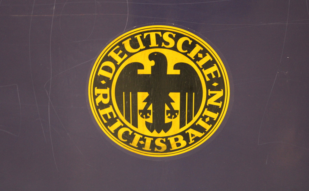 Deutsche Reichsbahn Adler am Morgen des 09.08.2025 im Leipziger Hbf fotografiert.