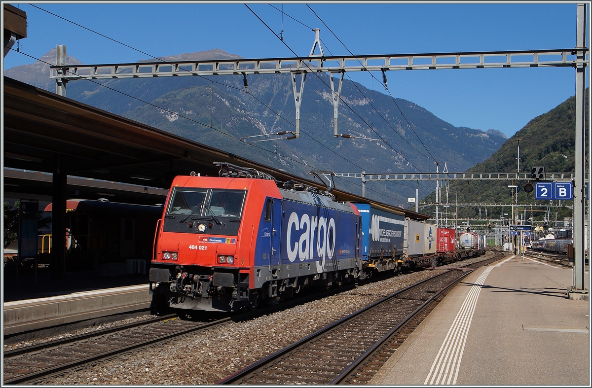 Die SBB  Cargo Re 484 021 in Bellinzona. 
23. Sept. 2014