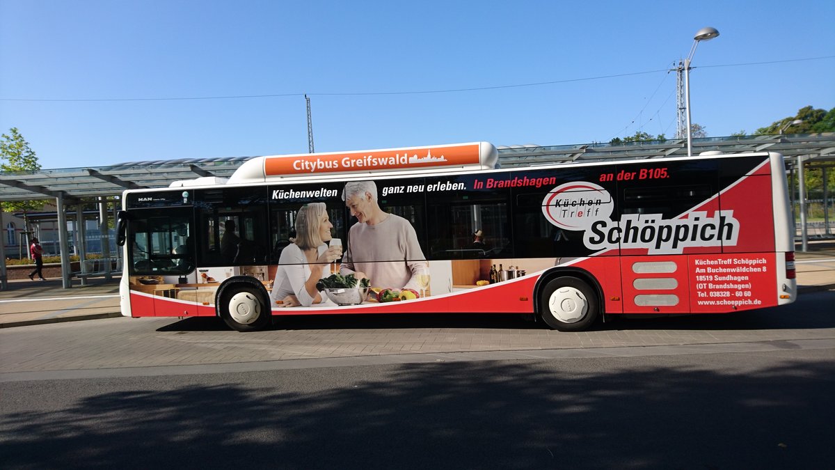 ....die Werbung f�r ein K�chenstudio 