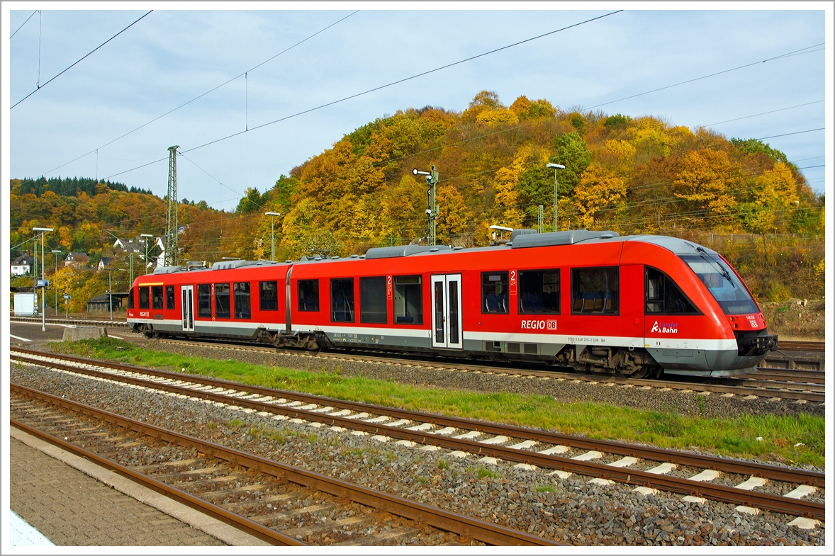 Dieseltriebwagen 648 206 / 706 ein Alstom Coradia LINT 41 der DreiLnderBahn als RB 95 (Au/Sieg-Siegen-Dillenburg), am 22.10.2013 an der Endstation dem Bahnhof Dillenburg, er fhrt gerade in den Abstellbereich bzw. Wartebereich.
