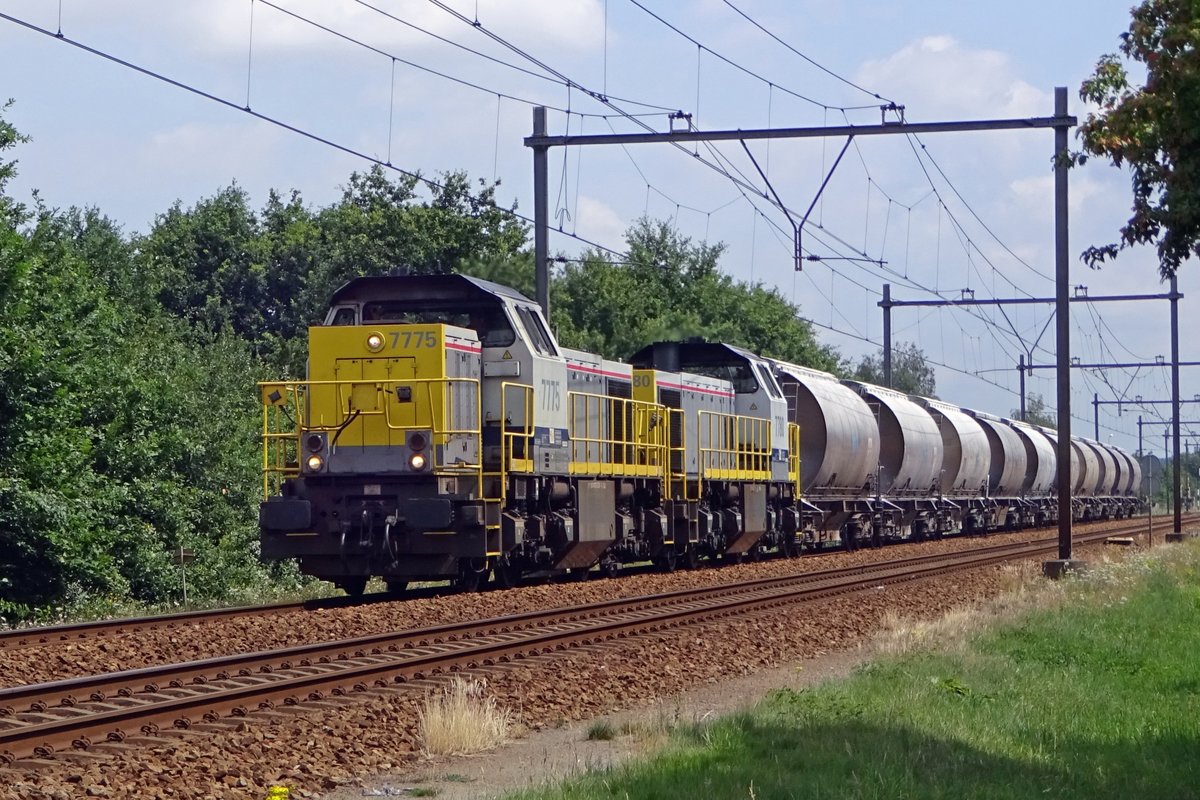 Dolimezug mit LNS 7775 durchfahrt am 21 Juli 2019 Wijchen.