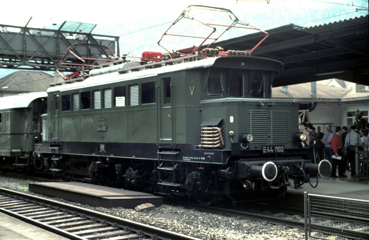 E 44 002 in Geislingen/Steige am 30.04.1997.