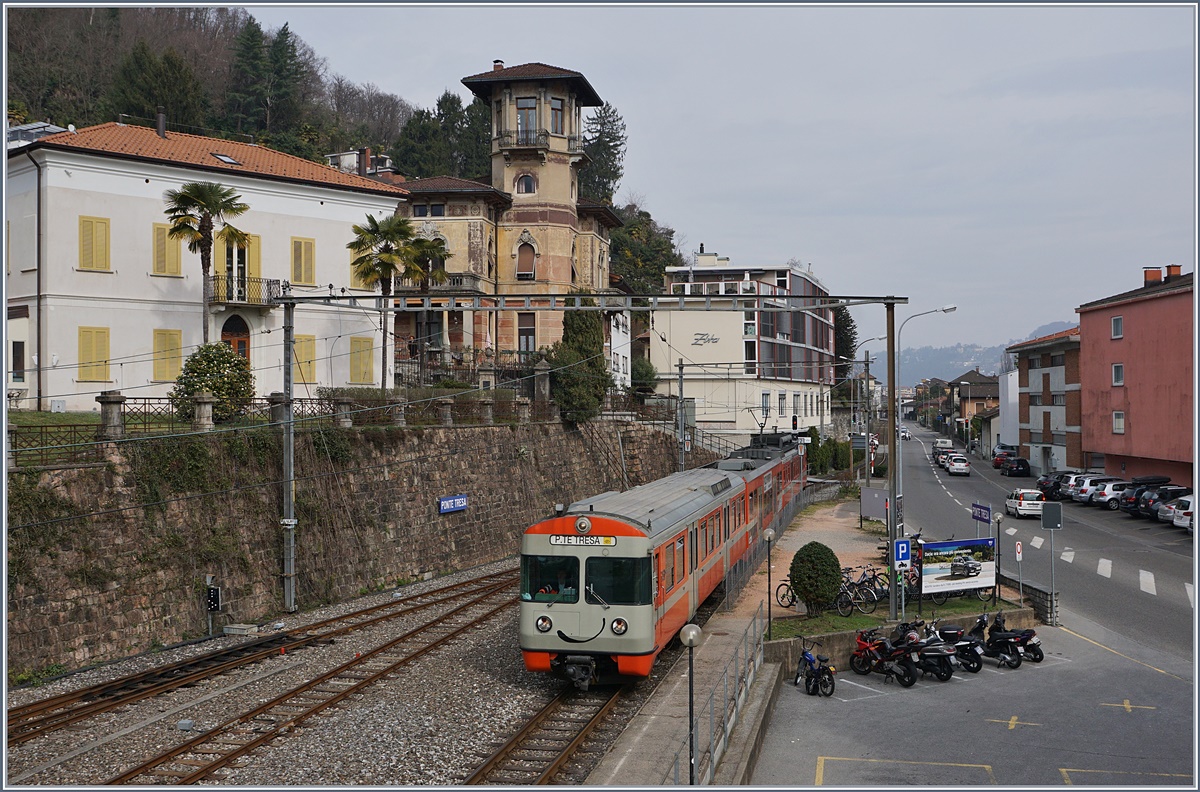 Ein FLP Be 4/12 erreicht die Endstation Ponte Tresa.
15. März 2017