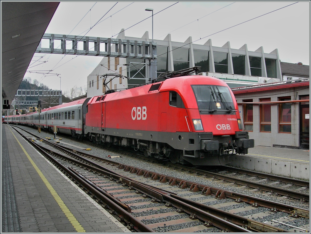 Ein ÖBB EC erreich von Wien kommend sein Ziel Feldkrich.
12. Jan. 2007