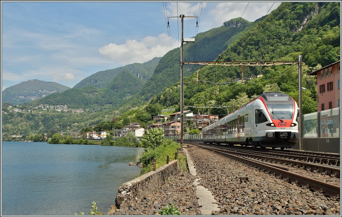 Ein TILO Flirt erreicht Capolago Riva San Vitale. 
5. Mai 2014