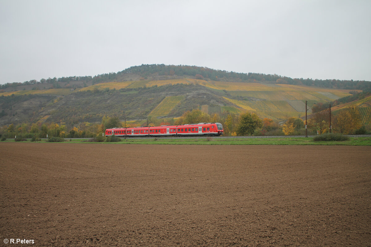 Ein unbekannter 440 als RB53 bei Thüngersheim in Richtung Würzburg. 27.10.24
