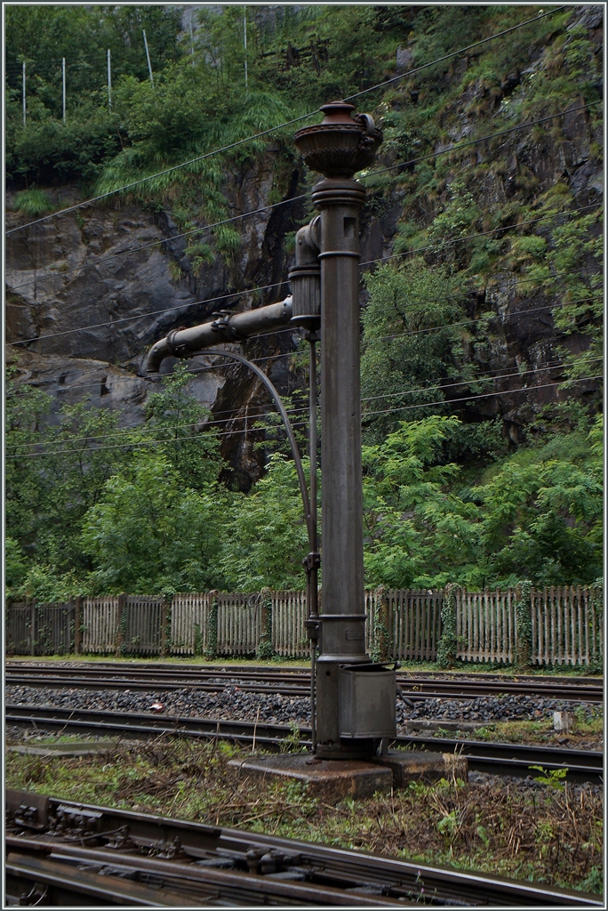 Ein wohl kaum mehr gebrauchter Wasserturm in Iselle. 
2 Juli 2014