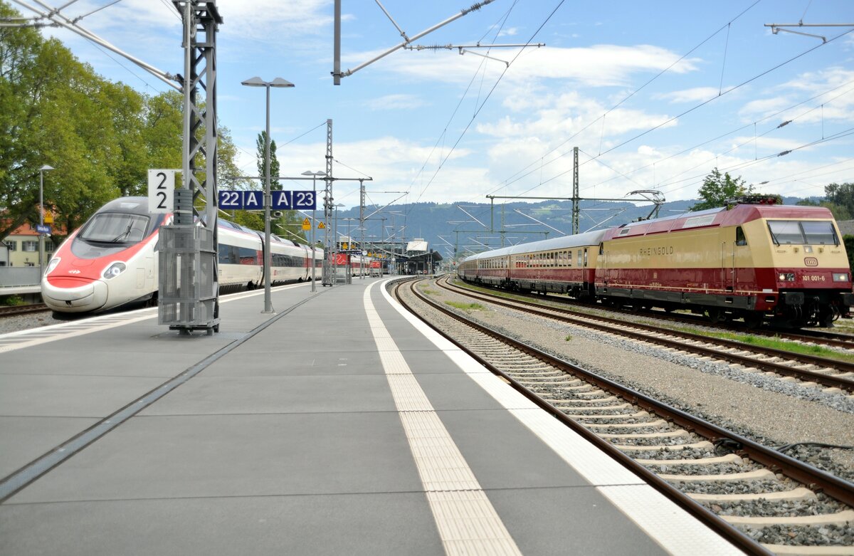 ETR 610 und 101 001-6 mit dem TEE Rheingold in Lindau-Reutin am 12.08.2023.