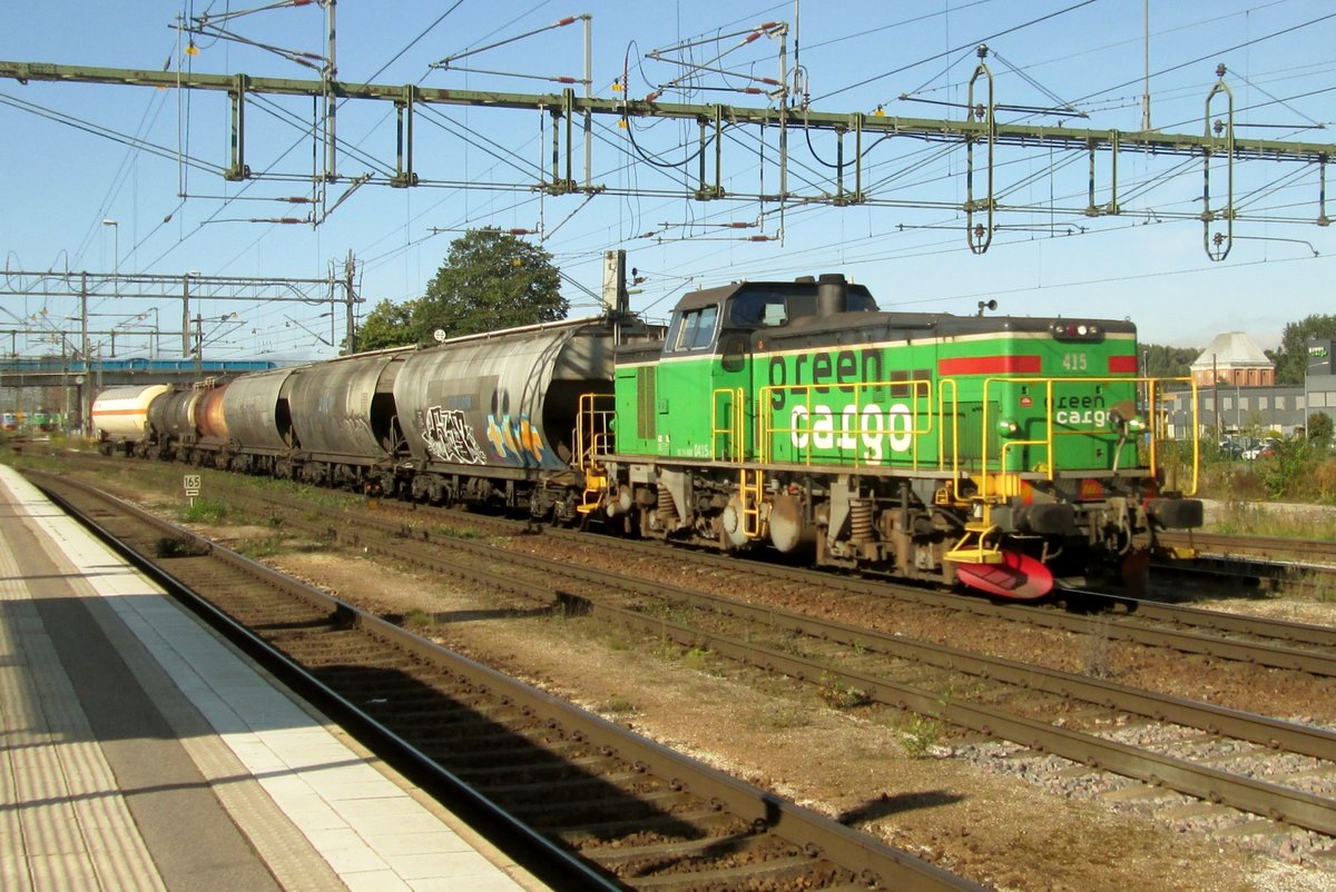 Green Cargo 415 rangiert am 10 September 2015 in Hallsberg.