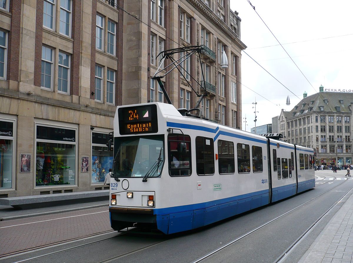 GVB TW 829 Damrak, Amsterdam 03-06-2015.


GVB tram 829 Damrak, Amsterdam 03-06-2015.