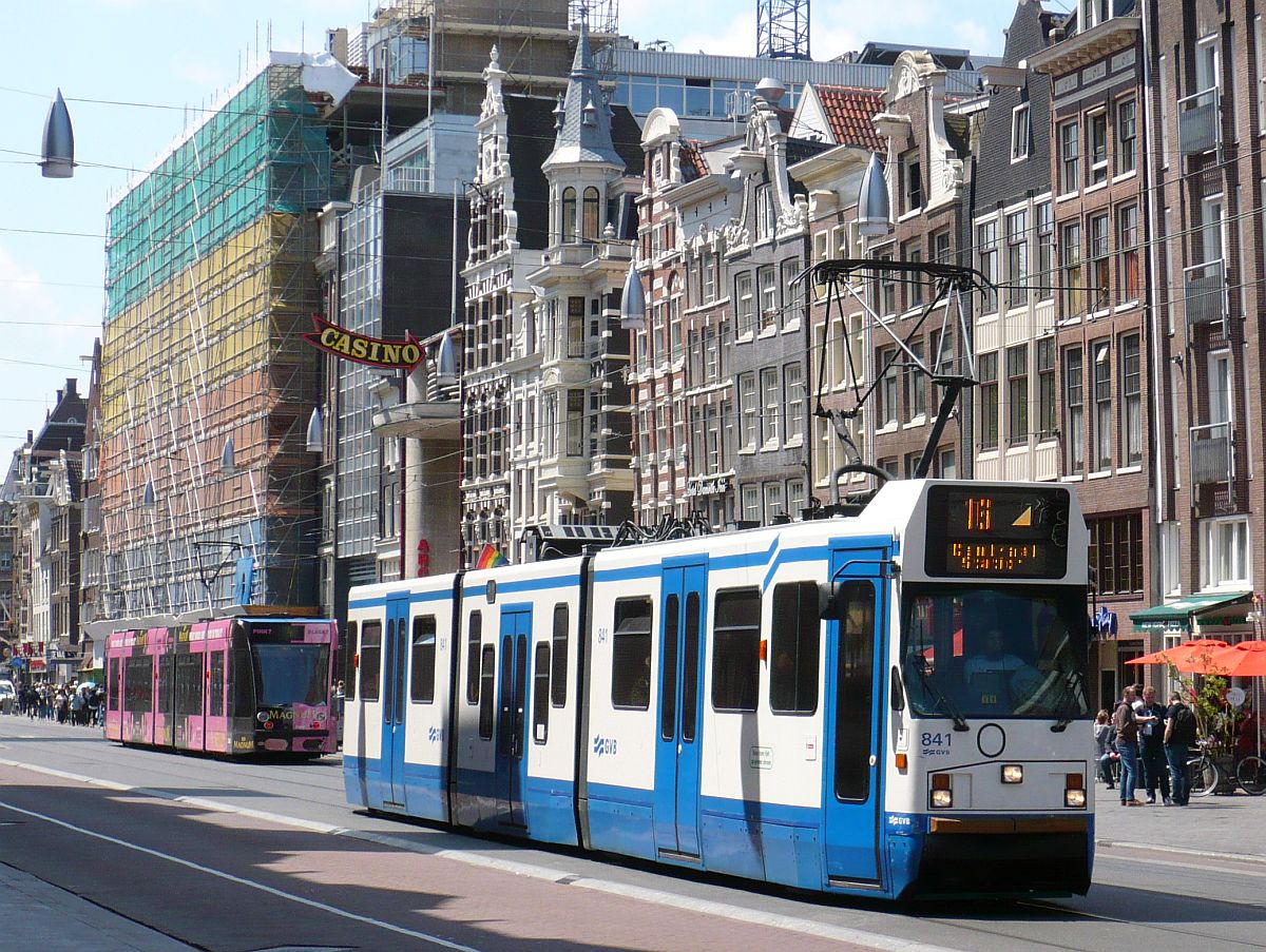 GVB TW 841 Damrak, Amsterdam 10-06-2015.


GVB tram 841 Damrak, Amsterdam 10-06-2015.