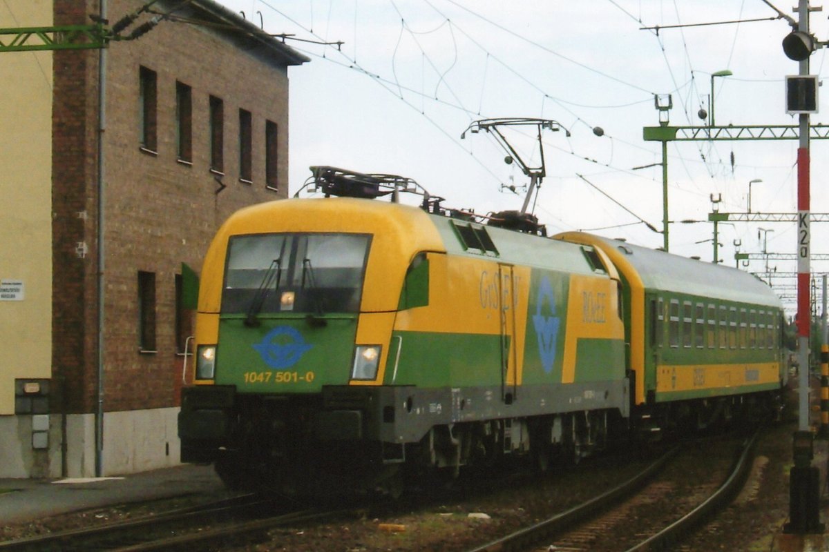 Gysev 1047 (heute 470) 501 treft am 28 Mai 2008 in Sopron ein.