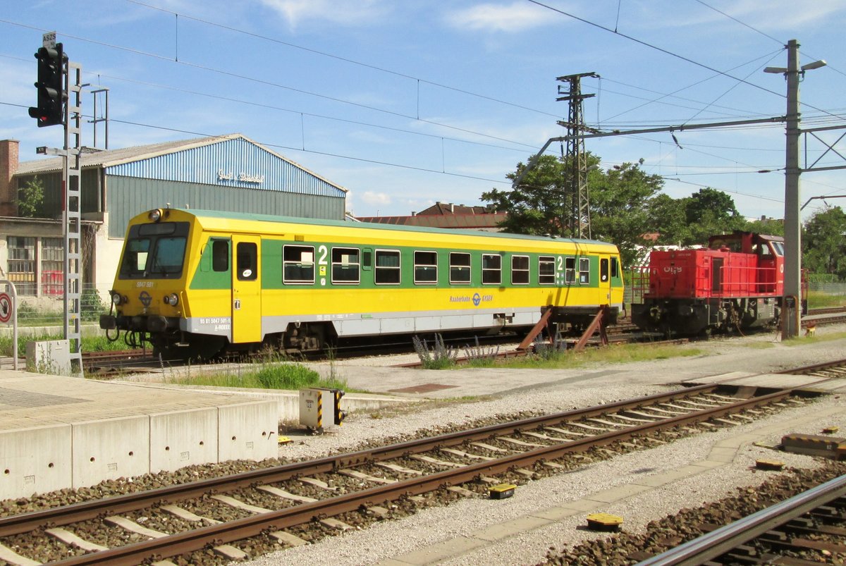 GYSEV 5047 501 verlässt am 31 Mai 2015 Wiener Neustadt.