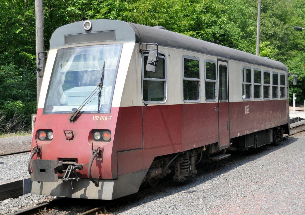 HSB 187 018-7 im Bahnhof Eisfelder Talmhle am 12.06.2019.