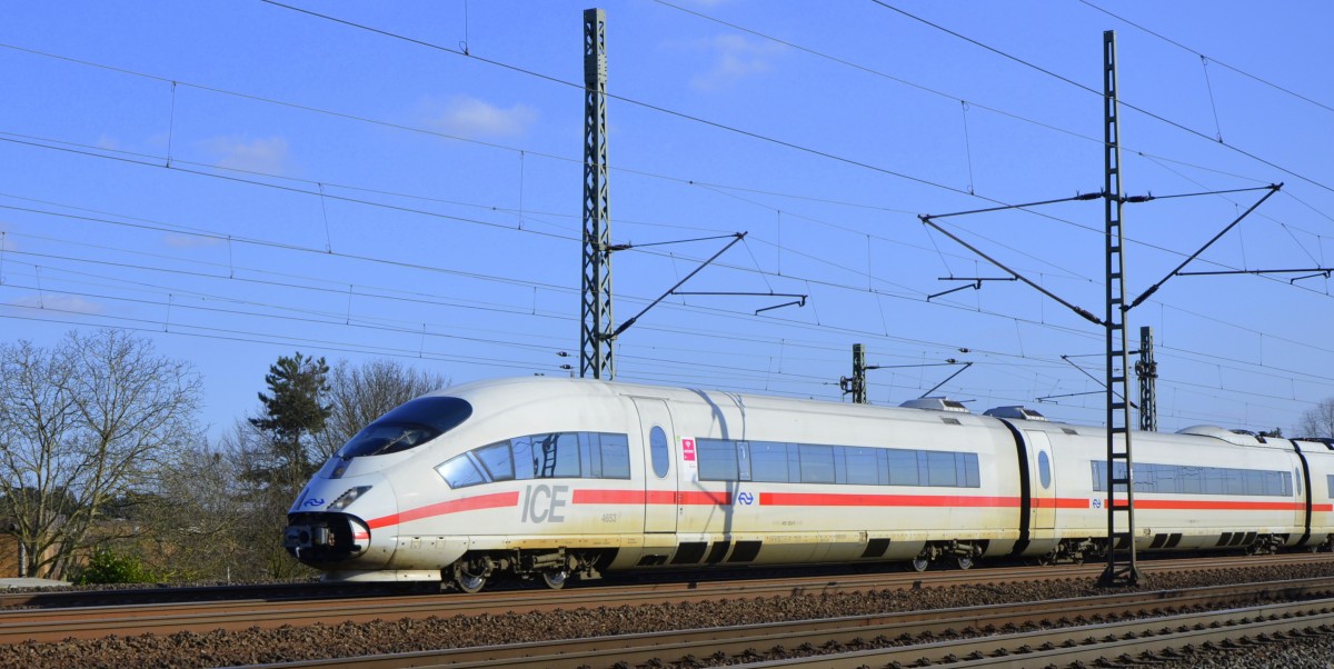 ICE 3 M der NS mit offener Bugklappe auf der Fahrt von Frankfurt/M Richtung Köln Hbf am 12.03.2015 in Porz-Wahn